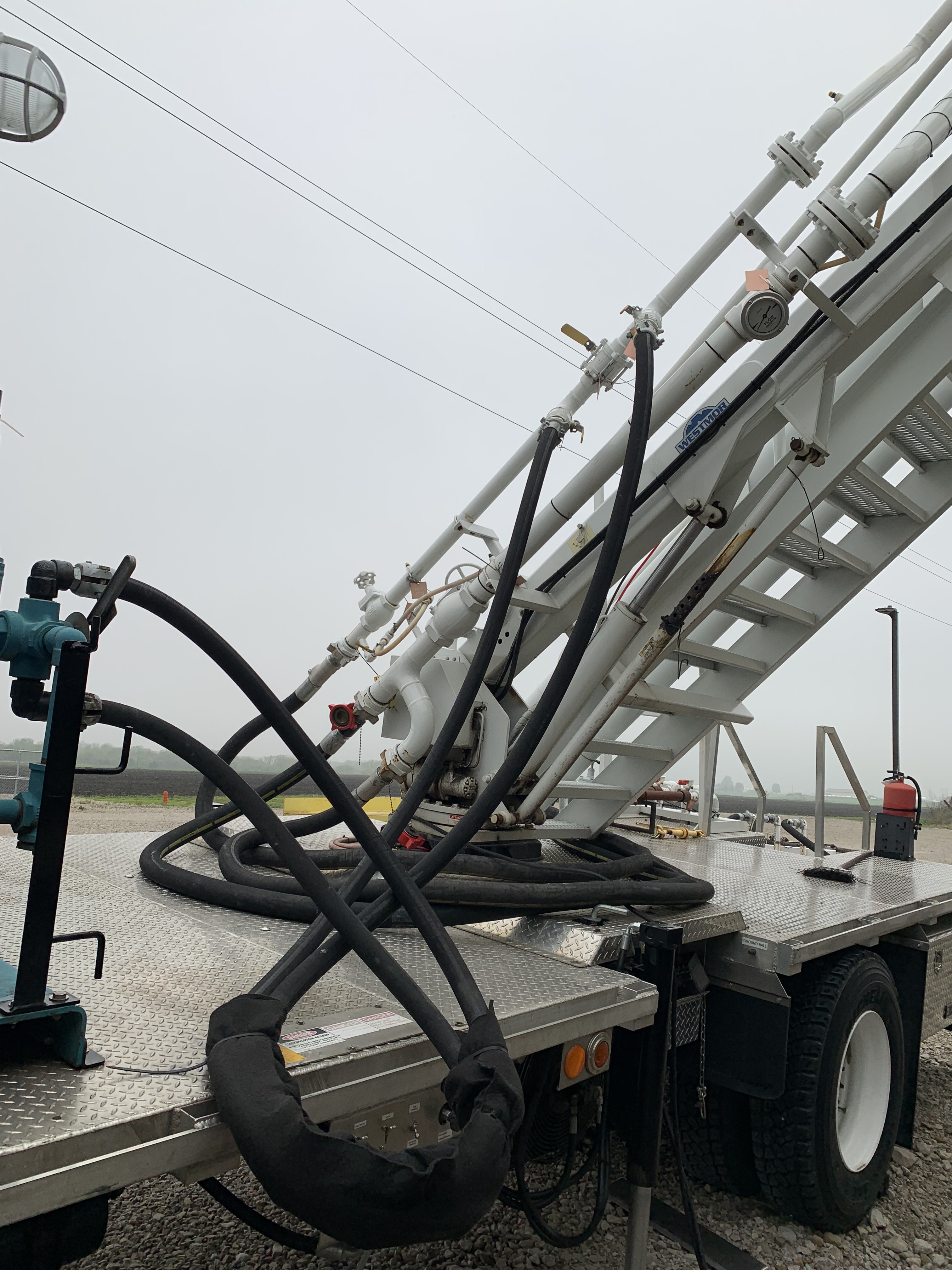 2015 Freightliner M2 106 - Image 6