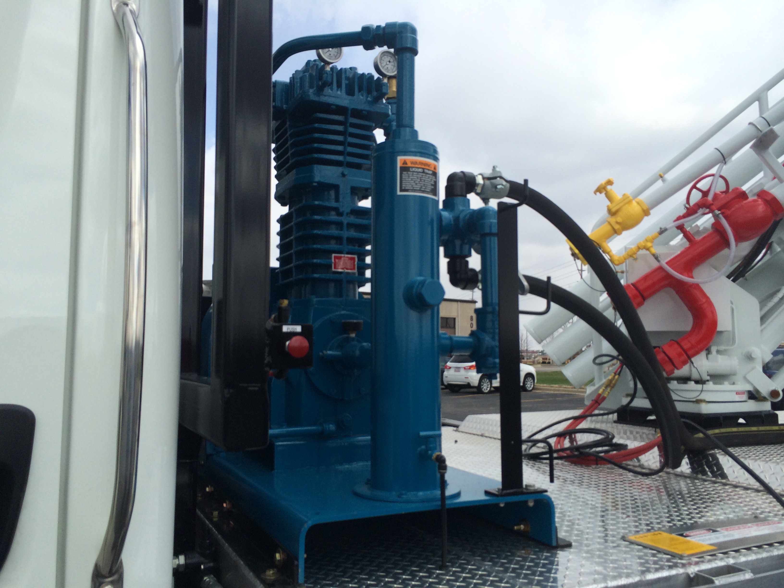 2015 Freightliner M2 106 - Image 5